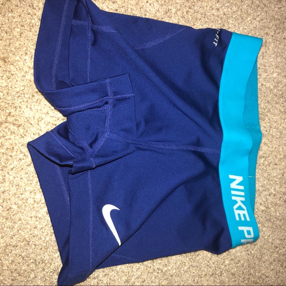 BLUE NIKE PROS